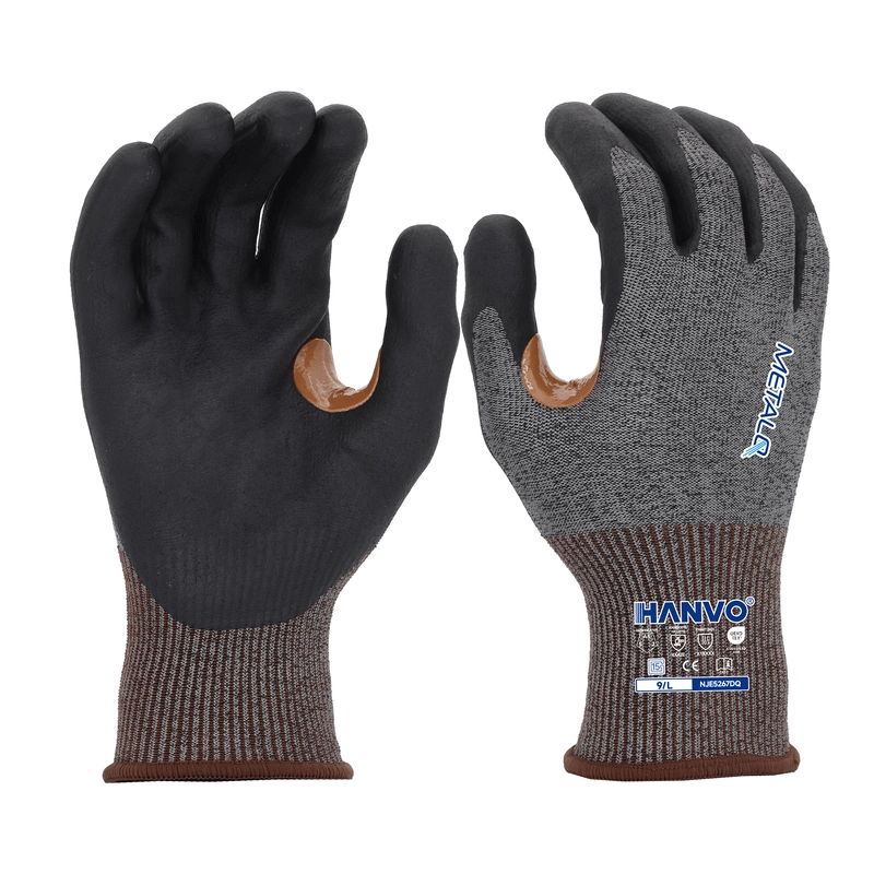 15-gauge polyester wrapped MetalQ core liner delivers ANSI A5 medium-high cut defense, foam nitrile palm creates firm anti-slip performance under dry working conditions, seamless knitting reduces hand fatigue during long shift work, touchscreen allows device control without glove removal. ANSI & EN388 dual qualified PPE for construction auxiliary, metal roughing, heavy hardware handling and mechanical breakdown maintenance.